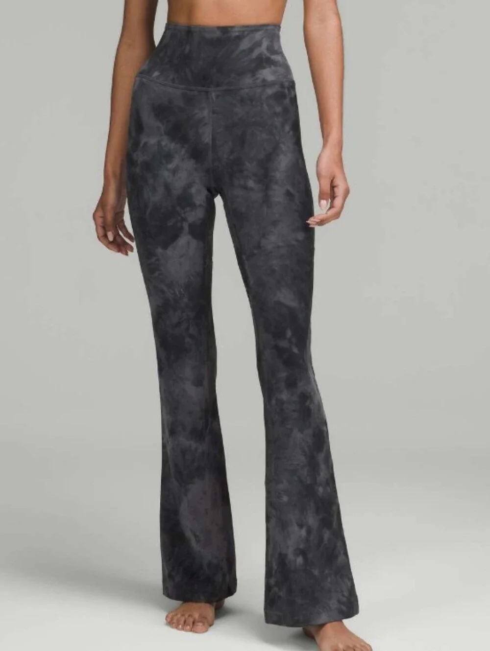 Lululemon Groove Super High-Rise Flared Pant Diamond Dye GUC
